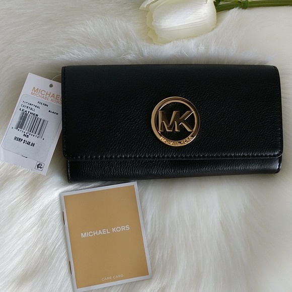 BEAUTIFUL MICHAEL KORS WALLET - Picture 7 of 8